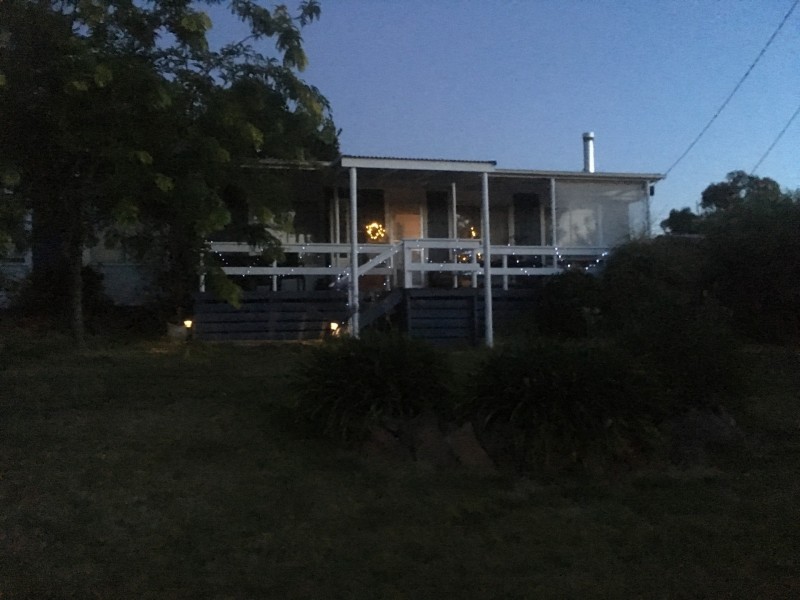 13 Trout Stream Way, Macs Cove VIC 3723