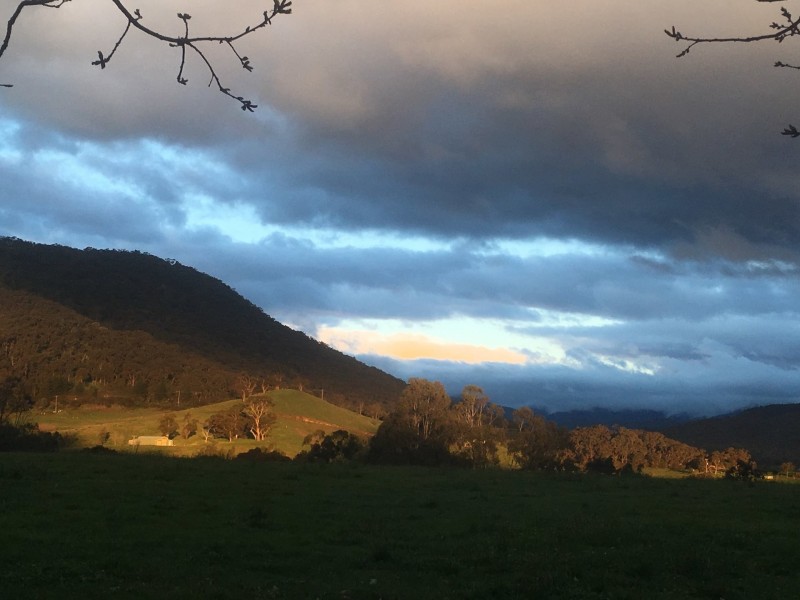 13 Trout Stream Way, Macs Cove VIC 3723