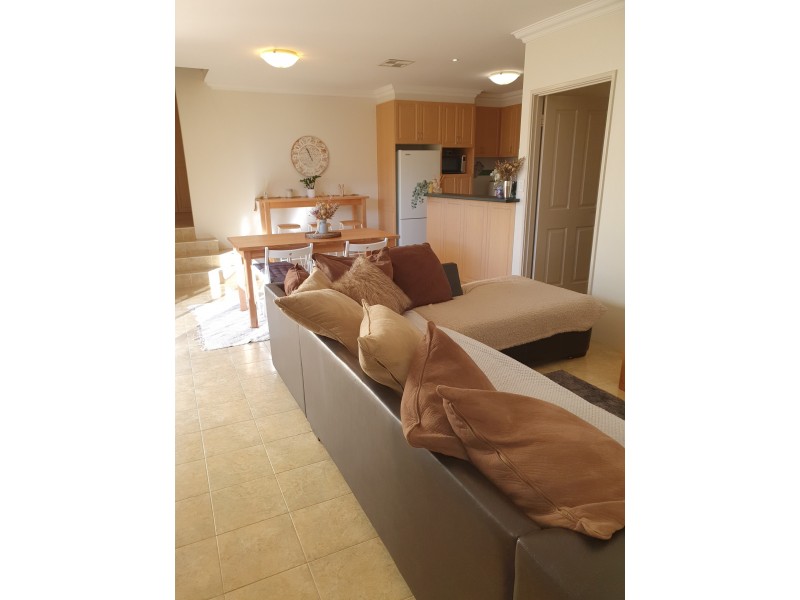 1/26 Earlsferry Green, Kinross WA 6028