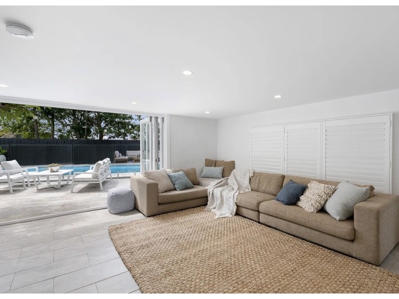 16 Kokoda Ave, Wahroonga NSW 2076