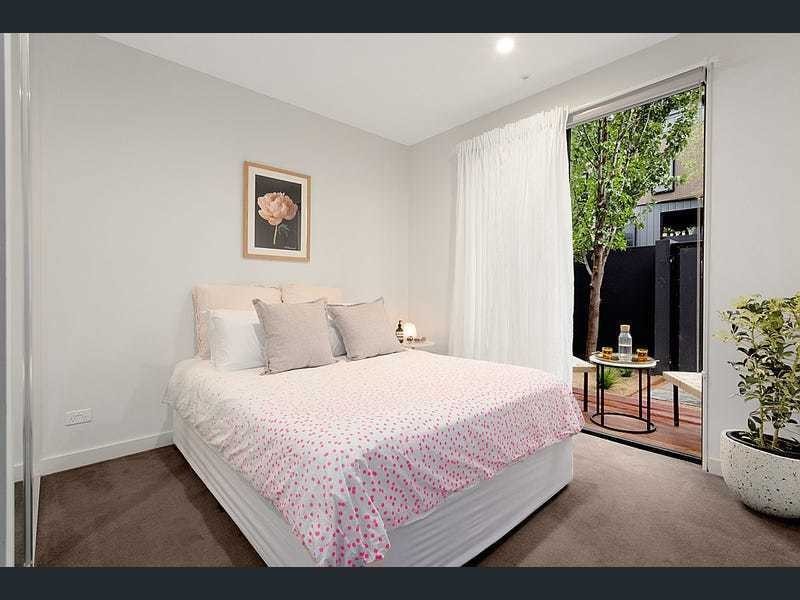 3/330 Neerim Road, Carnegie VIC 3163