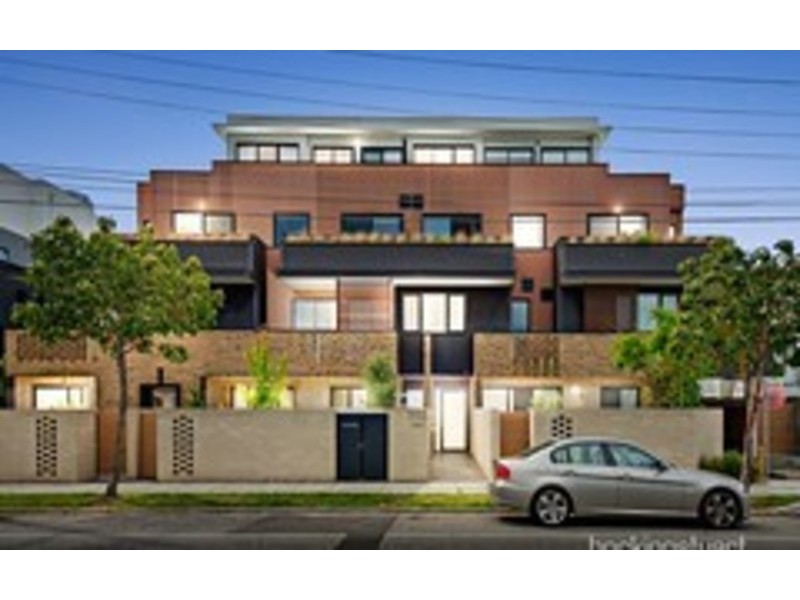 3/330 Neerim Road, Carnegie VIC 3163