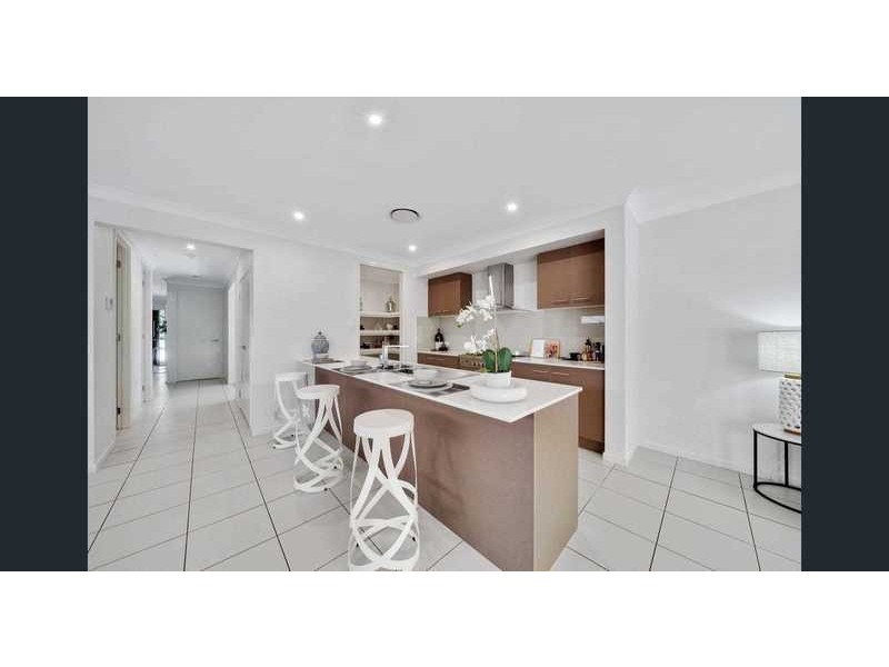 20 Frederick Street, Wellington Point QLD 4160