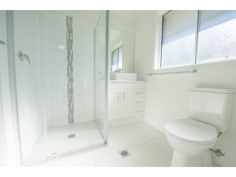 1 Barn Owl Avenue, Wadalba NSW 2259