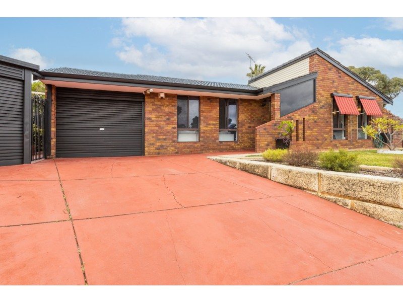 8 Diemen Court, Heathridge WA 6027