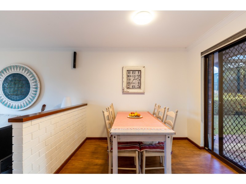 8 Diemen Court, Heathridge WA 6027