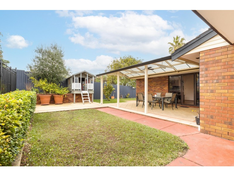 8 Diemen Court, Heathridge WA 6027