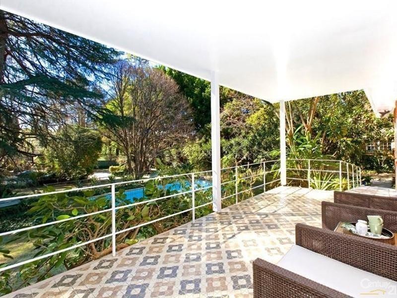 107 Junction Rd, Wahroonga NSW 2076