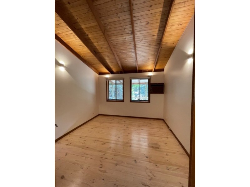 1B Lusatia Park Rd, Woori Yallock VIC 3139