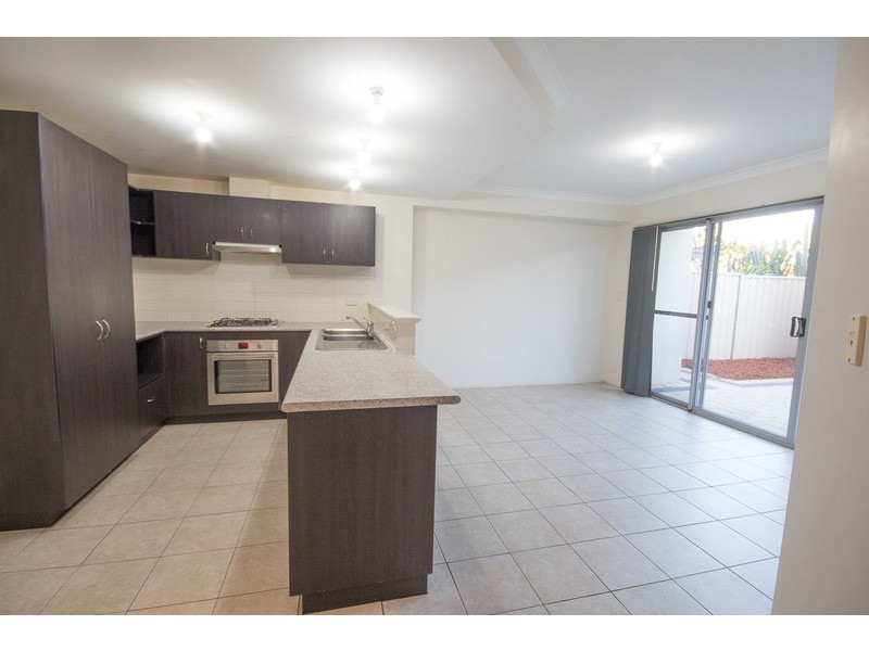 5/18 Gibbs St, East Cannington WA 6107