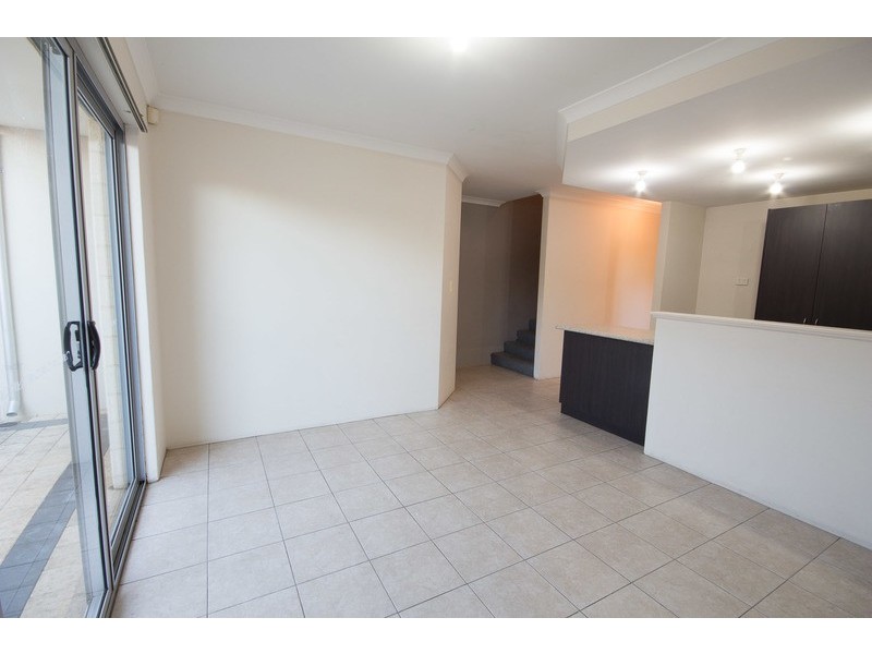 5/18 Gibbs St, East Cannington WA 6107