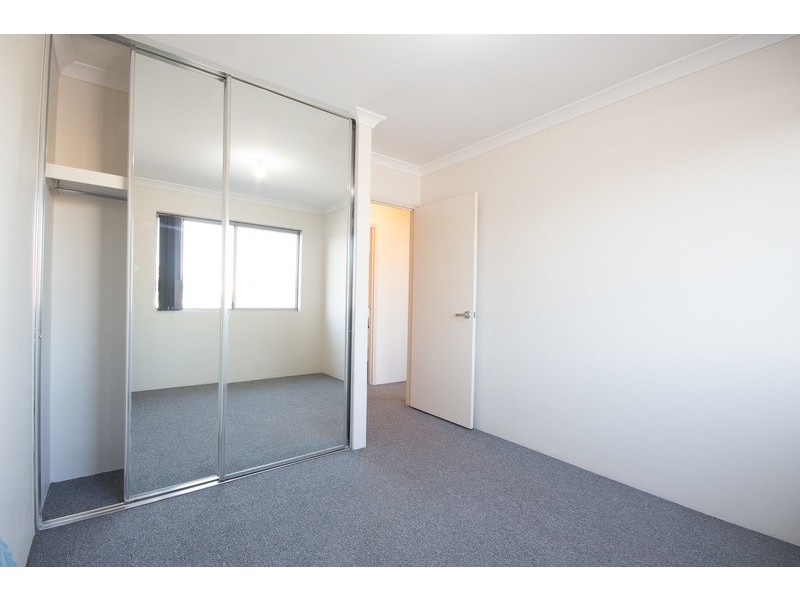 5/18 Gibbs St, East Cannington WA 6107