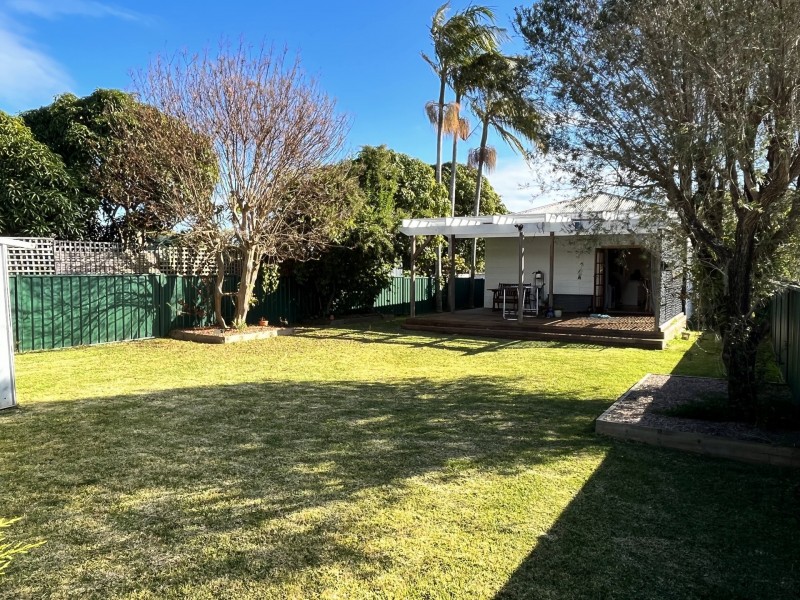 27 Tabrett Street, West Kempsey NSW 2440