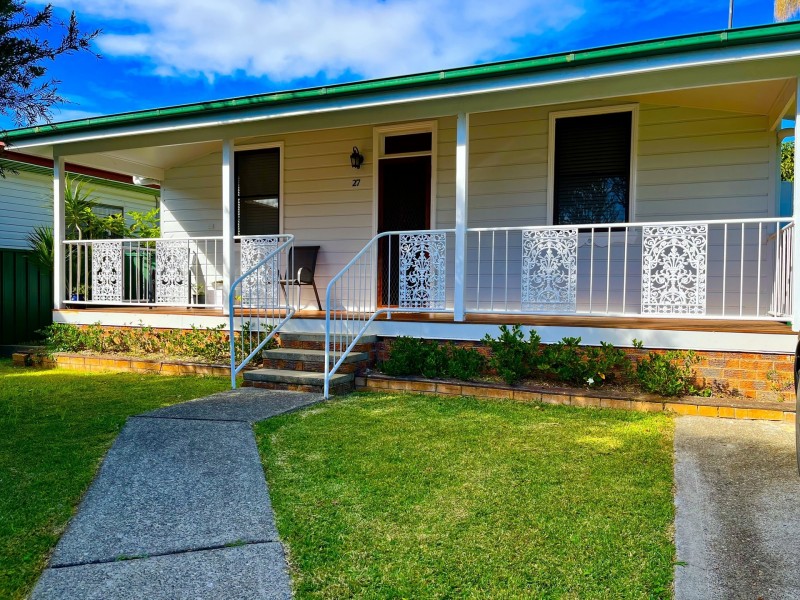 27 Tabrett Street, West Kempsey NSW 2440