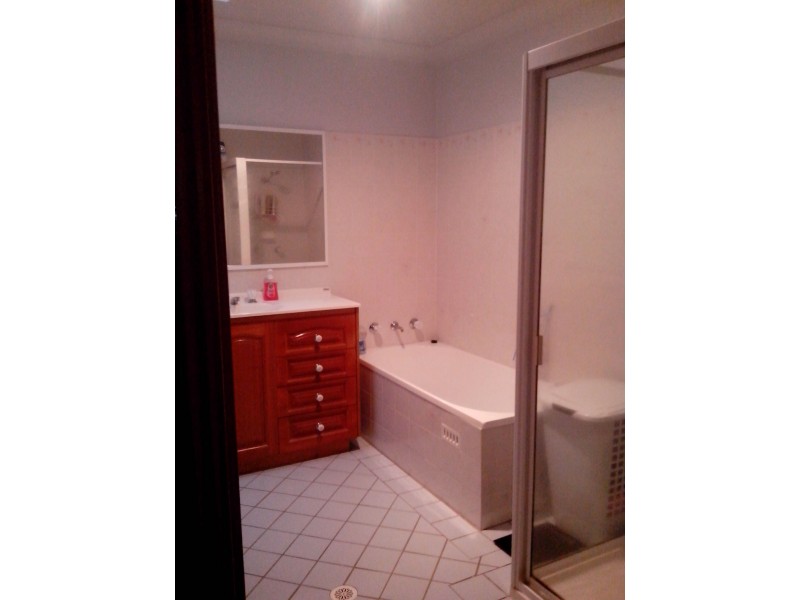 3/6 Blaxland Rd, Macquarie Hills NSW 2285