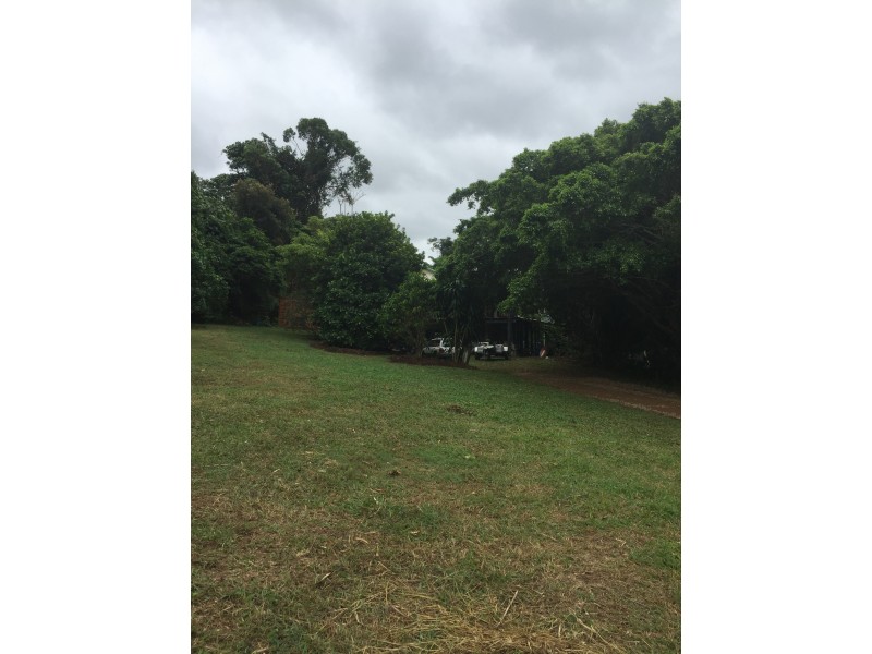 488 Bingil Bay Road, Bingil Bay QLD 4852