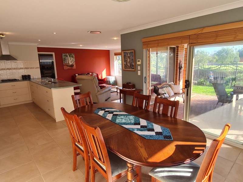 14 De Grey Lane, Eaton WA 6232