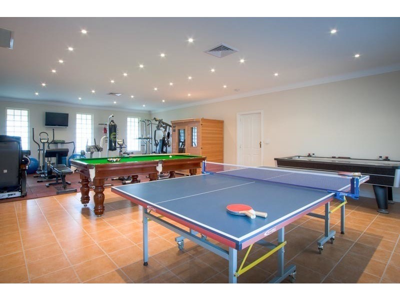 1/77 Leslie Road, Gisborne VIC 3437