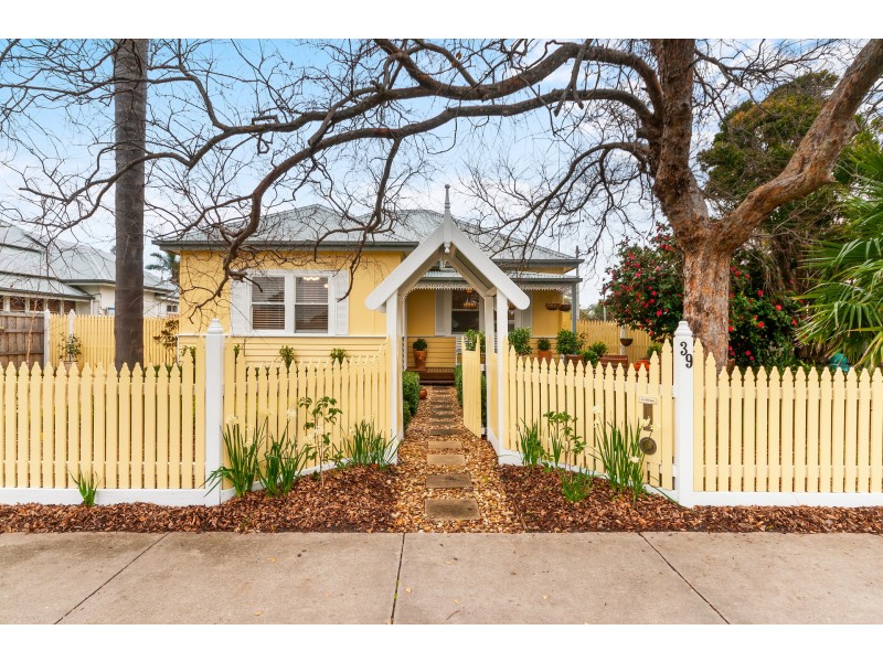 39 Myer Street, Lakes Entrance VIC 3909