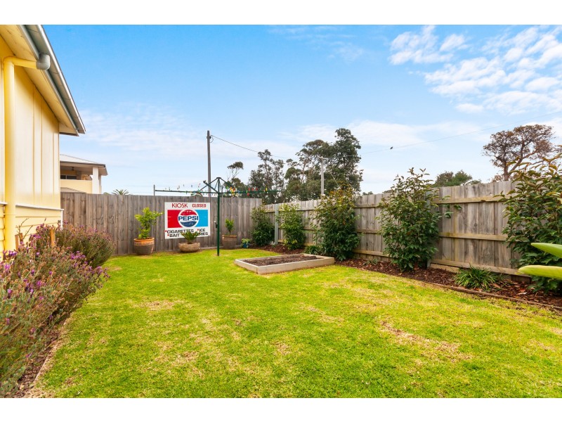 39 Myer Street, Lakes Entrance VIC 3909
