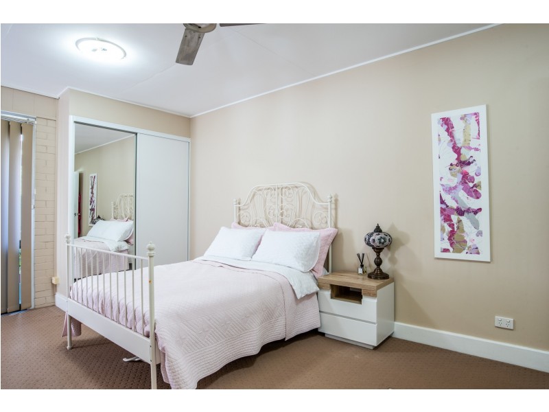 15 Kolora Crescent, Ferny Hills QLD 4055