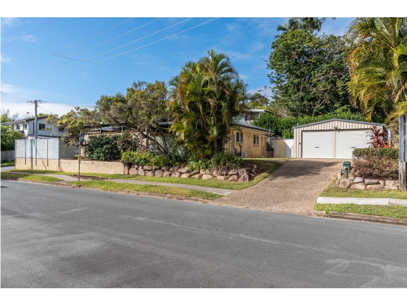15 Kolora Crescent, Ferny Hills QLD 4055