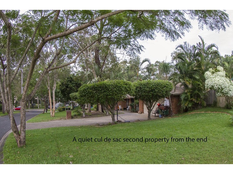 27 SPRINGFIELD PLACE, Forest Lake QLD 4078