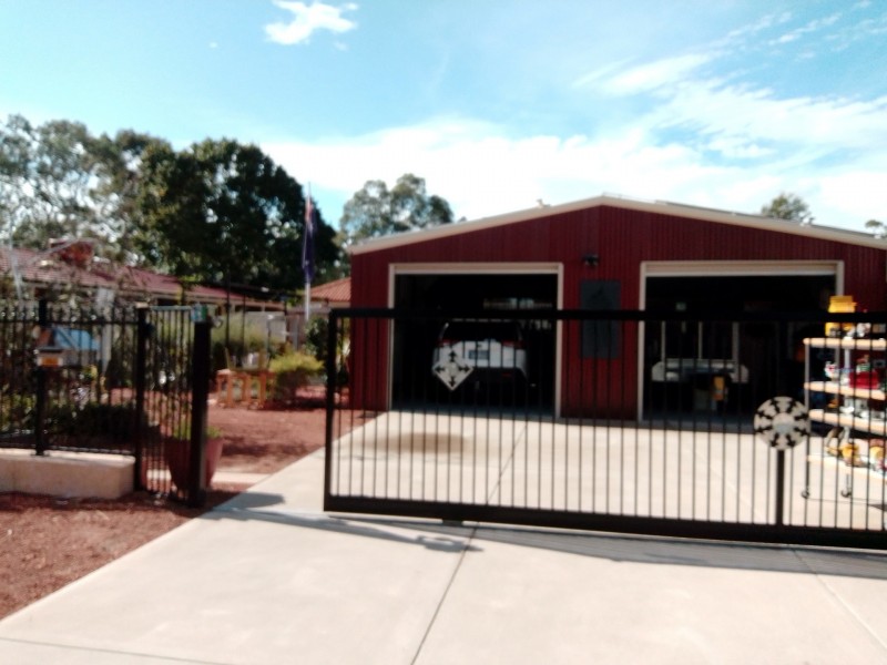 1 Longo Avenue, Pinjarra WA 6208