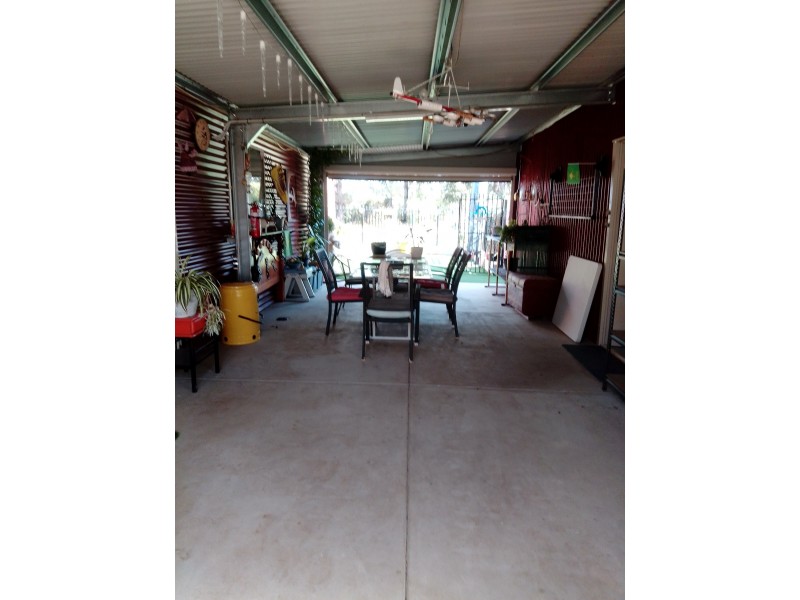 1 Longo Avenue, Pinjarra WA 6208