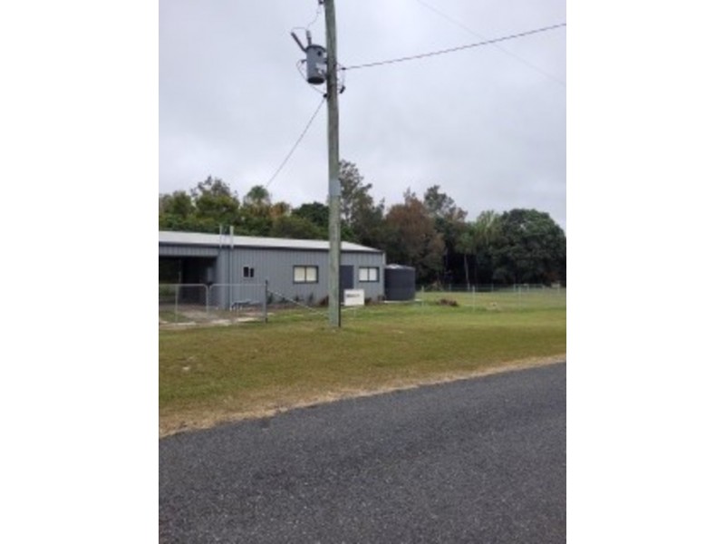 18 wood street, Mount Chalmers QLD 4702