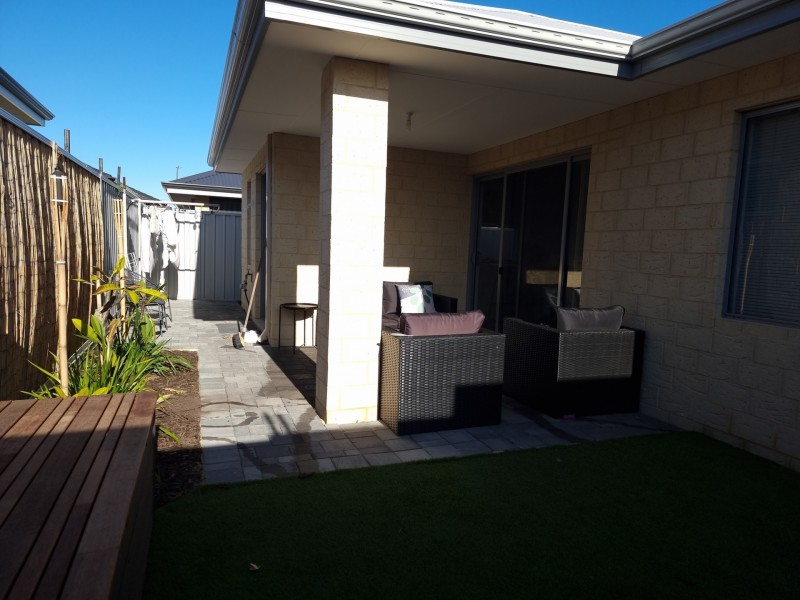 68 Novelli prd, Piara Waters WA 6112