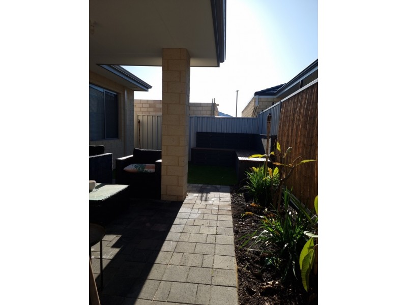 68 Novelli prd, Piara Waters WA 6112