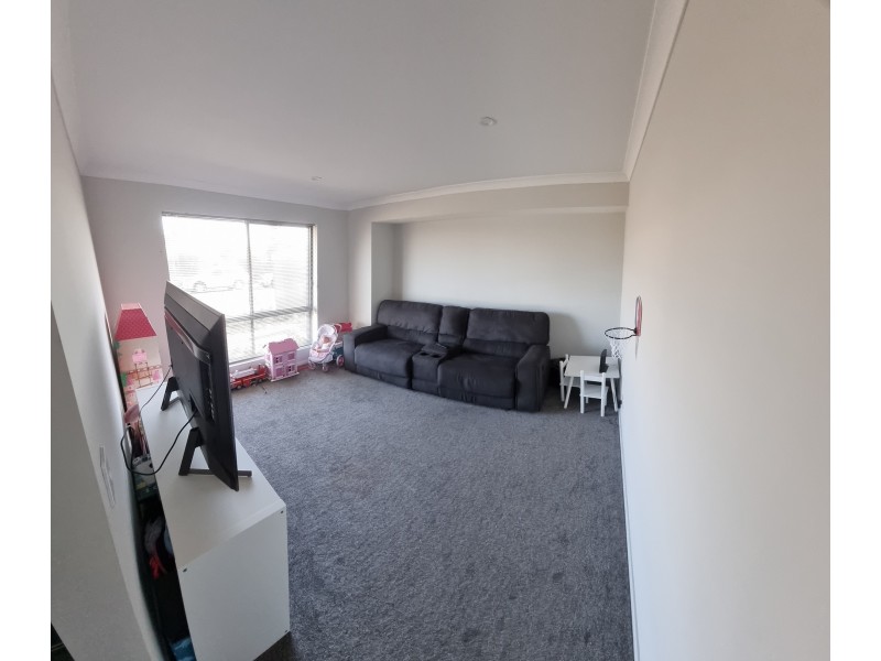 68 Novelli prd, Piara Waters WA 6112
