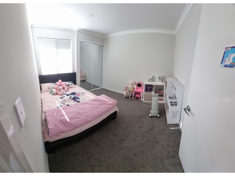 68 Novelli prd, Piara Waters WA 6112