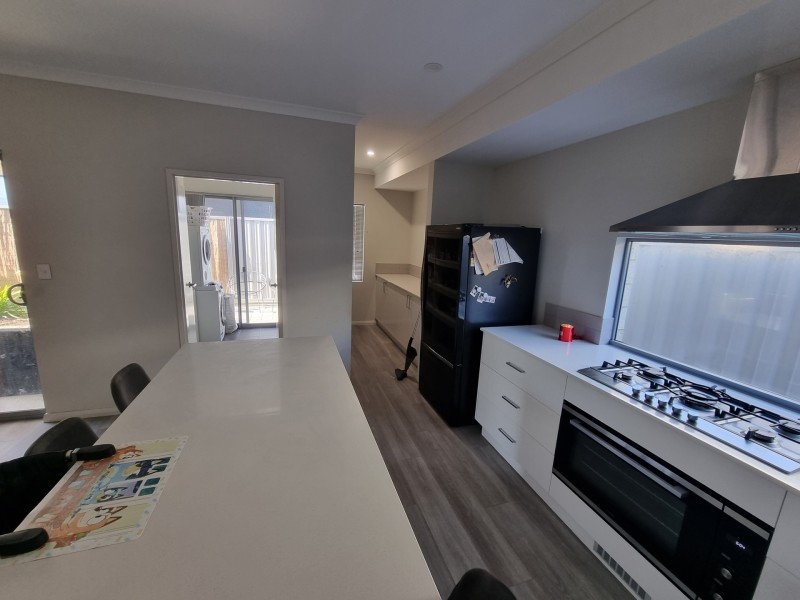68 Novelli prd, Piara Waters WA 6112
