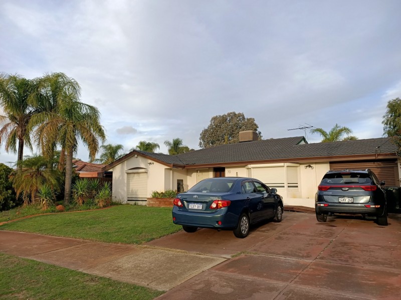 70 Balfour st, Huntingdale WA 6110