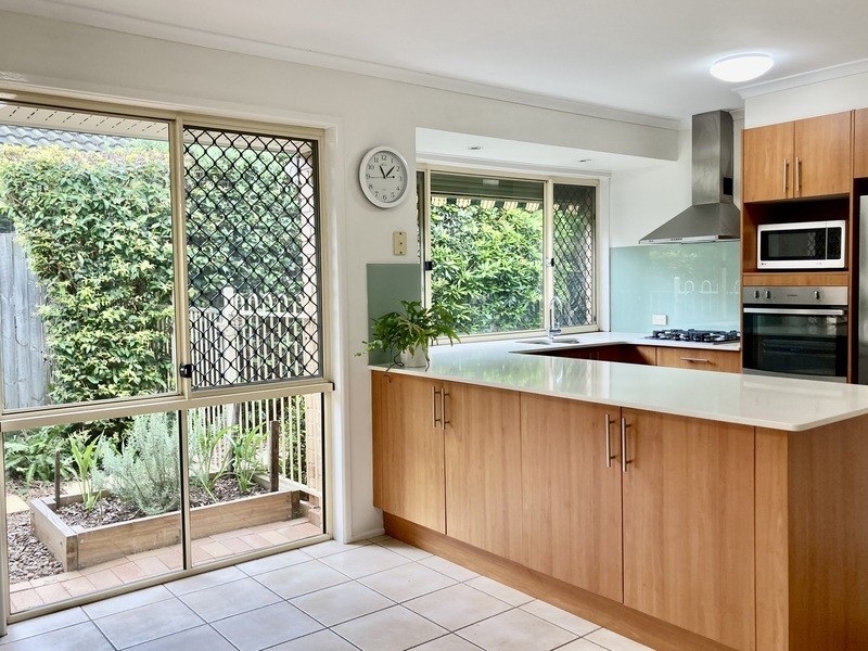 63 Leichhardt Circuit, Forest Lake QLD 4078