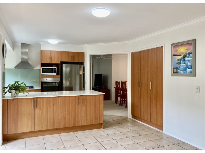 63 Leichhardt Circuit, Forest Lake QLD 4078
