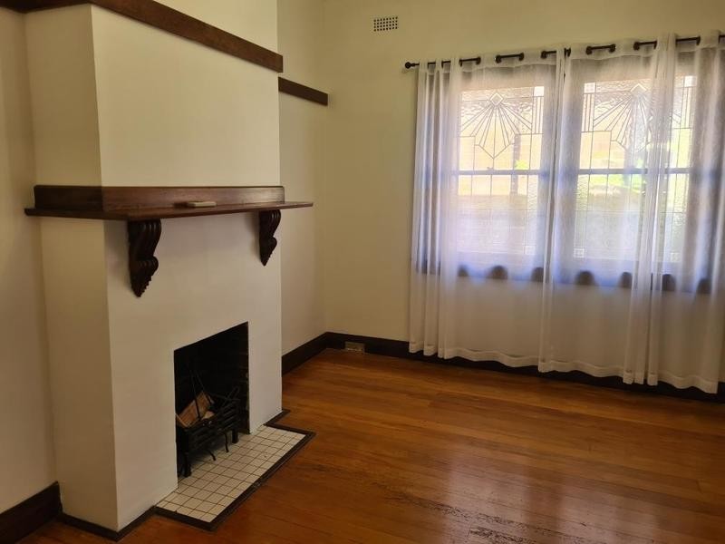 64 PACIFIC AVENUE, Penshurst NSW 2222