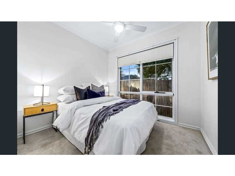 2/27 Jordan Grove, Glen Waverley VIC 3150