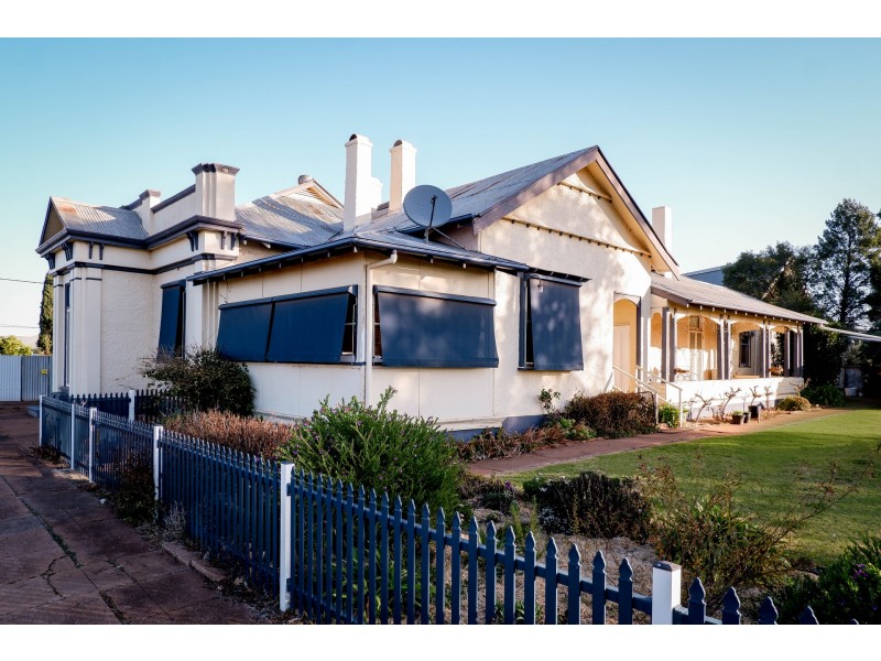12 Forbes Street, Trundle NSW 2875