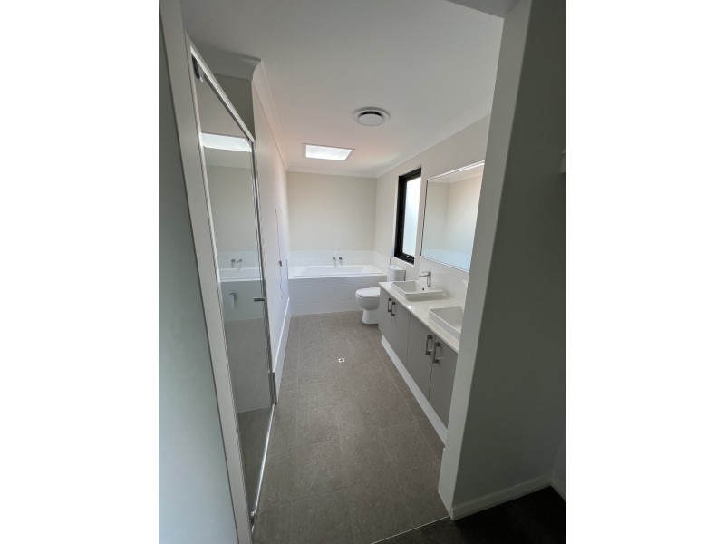 B/70 Annie Street, Beaconsfield WA 6162