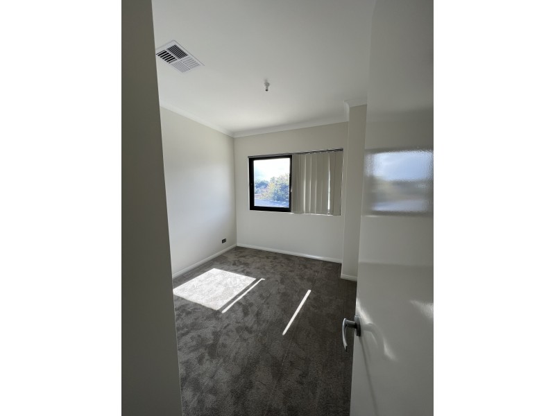 B/70 Annie Street, Beaconsfield WA 6162