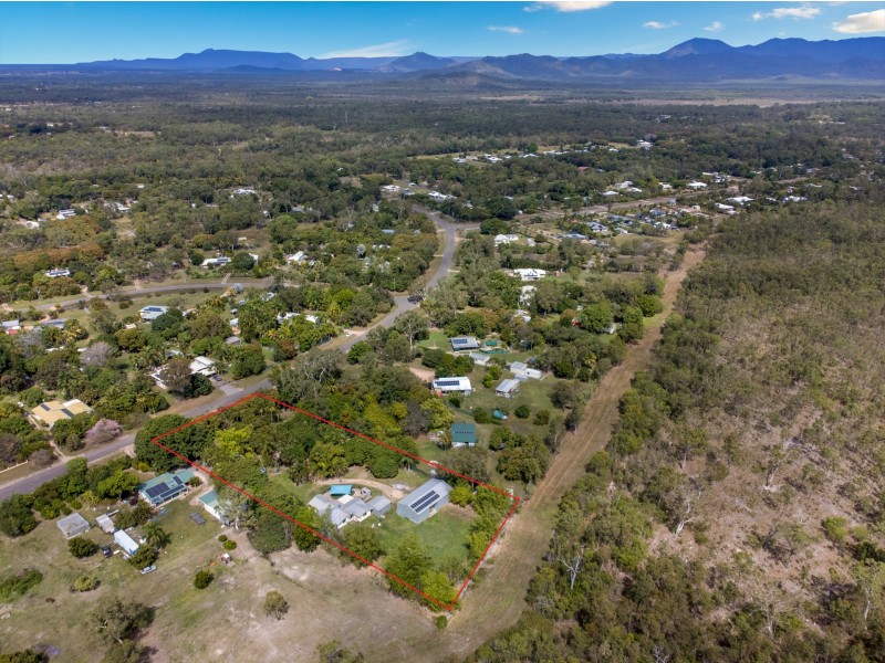 21 Darley Road, Bluewater QLD 4818