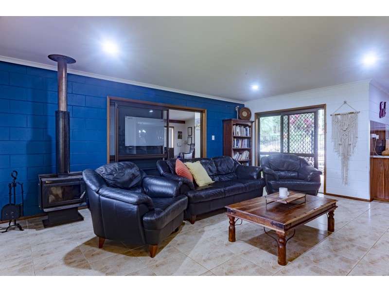 77 Veivers Drive, Speewah QLD 4881