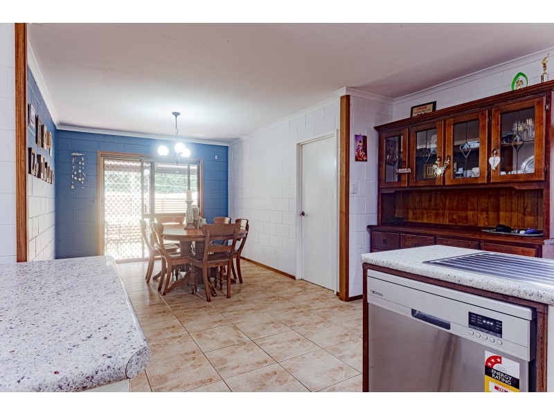 77 Veivers Drive, Speewah QLD 4881