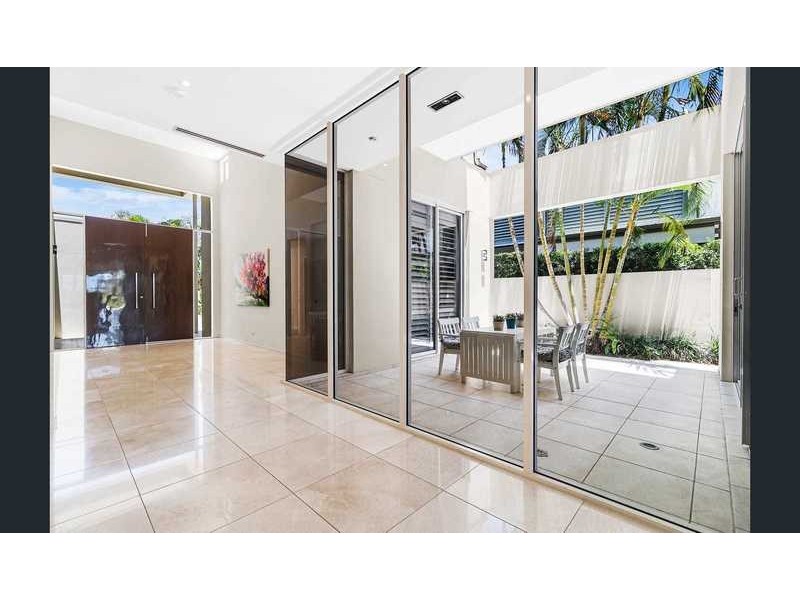 4839 The Parkway, Hope Island QLD 4212