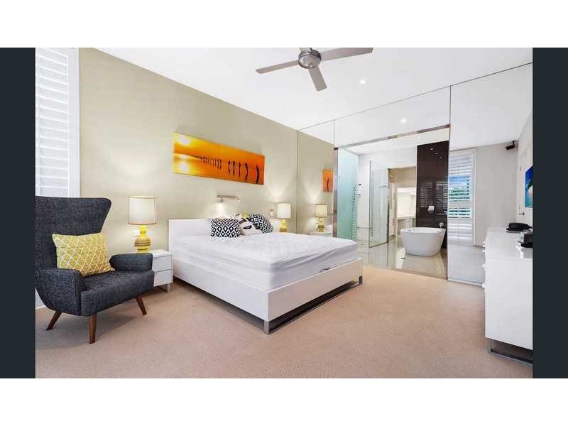 4839 The Parkway, Hope Island QLD 4212