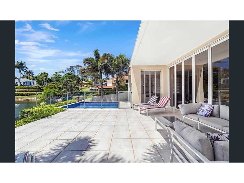 4839 The Parkway, Hope Island QLD 4212