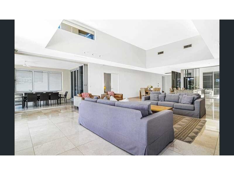 4839 The Parkway, Hope Island QLD 4212